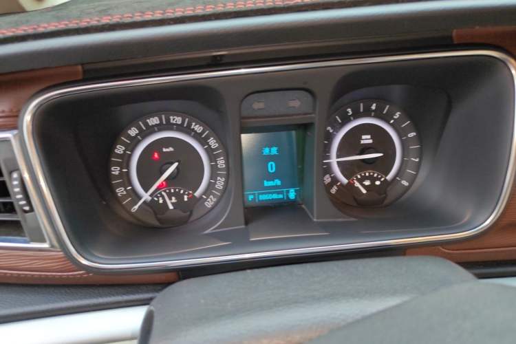 Used Buick GL8 2017 25S Luxury Version China V Standard Instrument Cluster