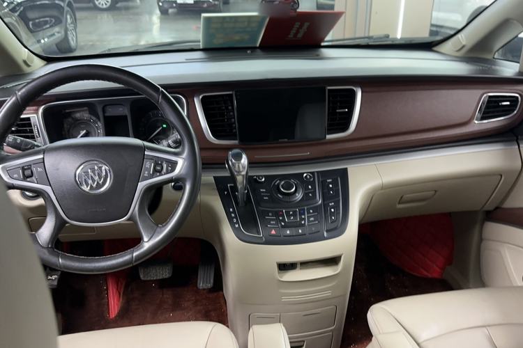 Used Buick GL8 2017 25S Prestige Version China V Standard Interior 1