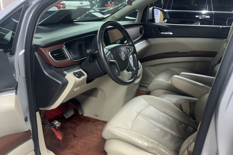 Used Buick GL8 2017 25S Prestige Version China V Standard Interior 2