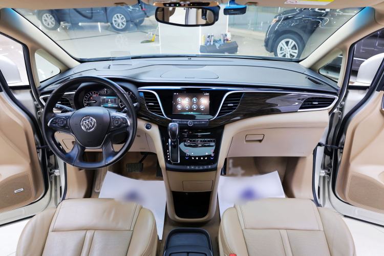 Used Buick GL8 2017 ES 28T Flagship Model China V Standard Interior 3