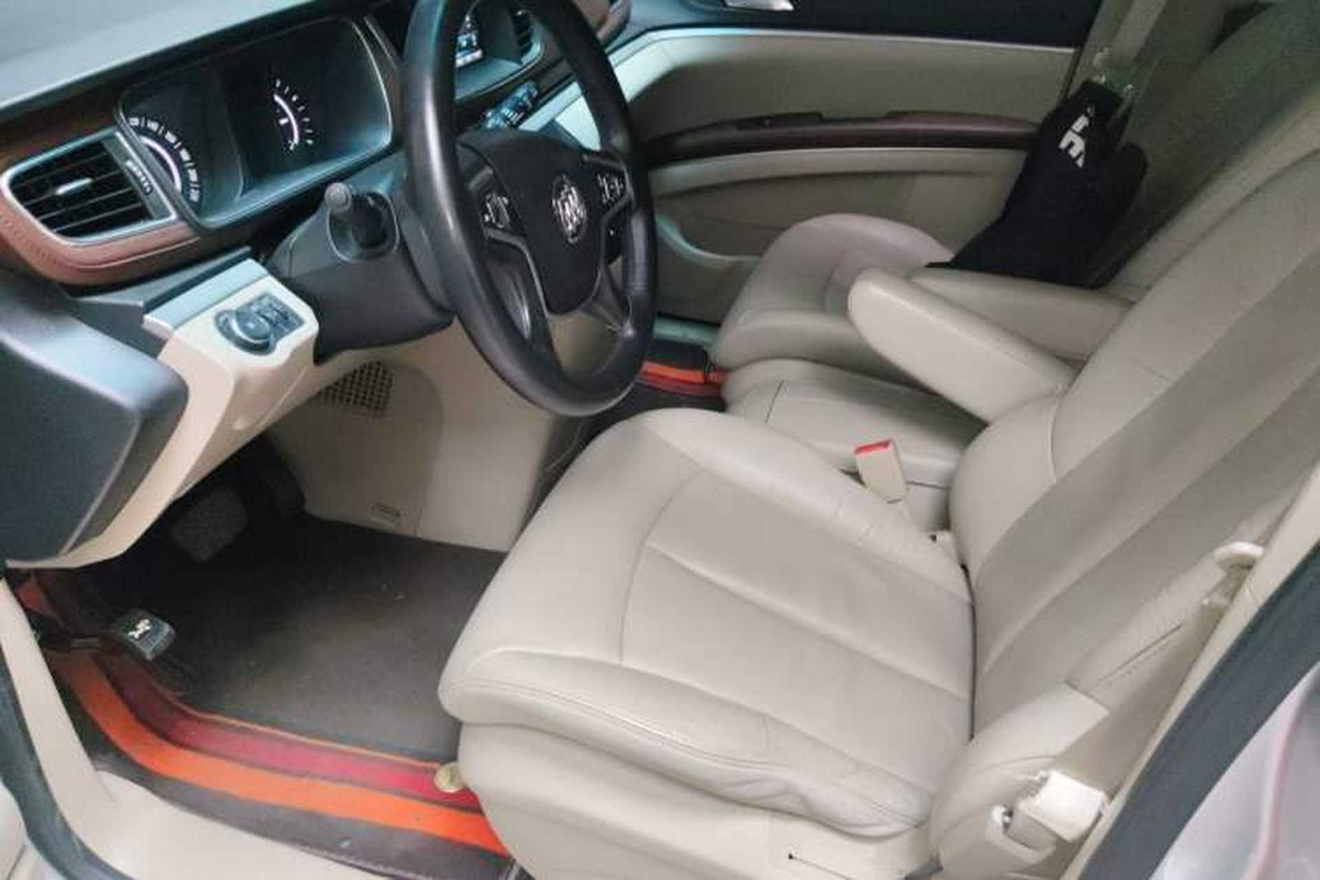 Used Buick GL8 2017 25S Luxury Version China V Standard Left Front Seat