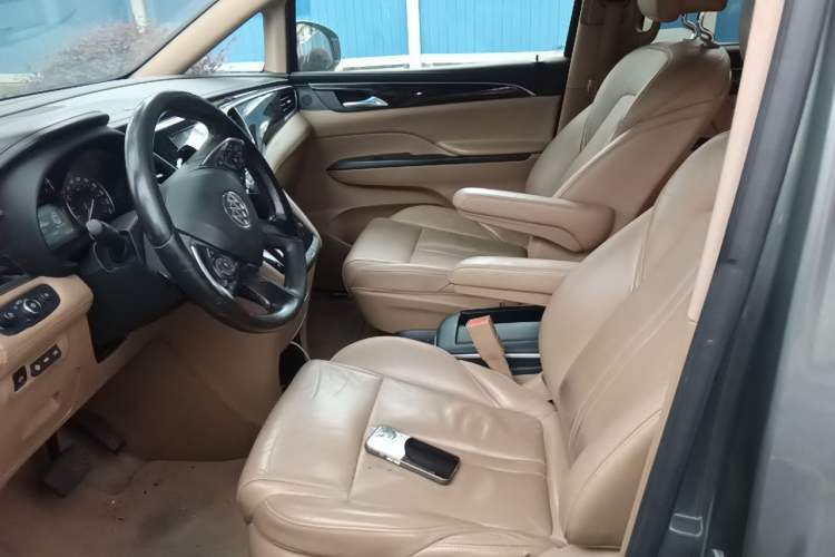 Used Buick GL8 2017 ES 28T Flagship Model China V Standard Left Front Seat