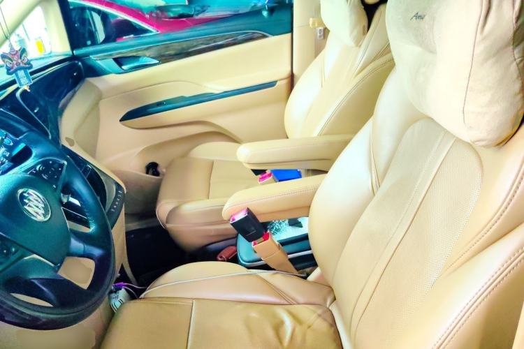Used Buick GL8 2017 ES 28T Flagship Model China V Standard Left Front Seat