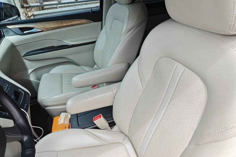 Used Buick GL8 2017 ES 28T Comfort Model China V Standard Left Front Seat