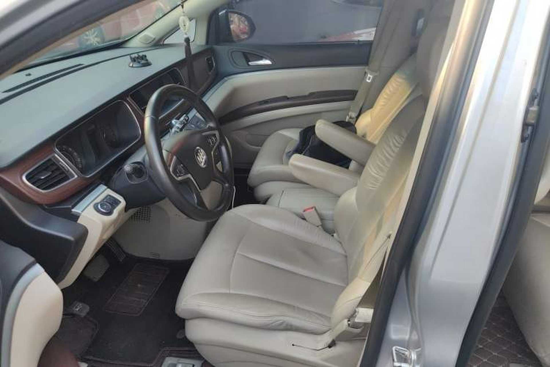 Used Buick GL8 2017 25S Luxury Version China V Standard Left Front Seat