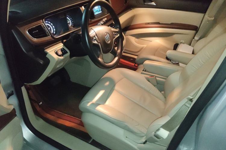 Used Buick GL8 2017 25S Luxury Version China V Standard Left Front Seat