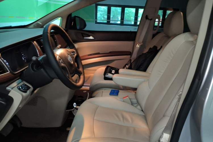 Used Buick GL8 2017 25S Prestige Version China V Standard Left Front Seat