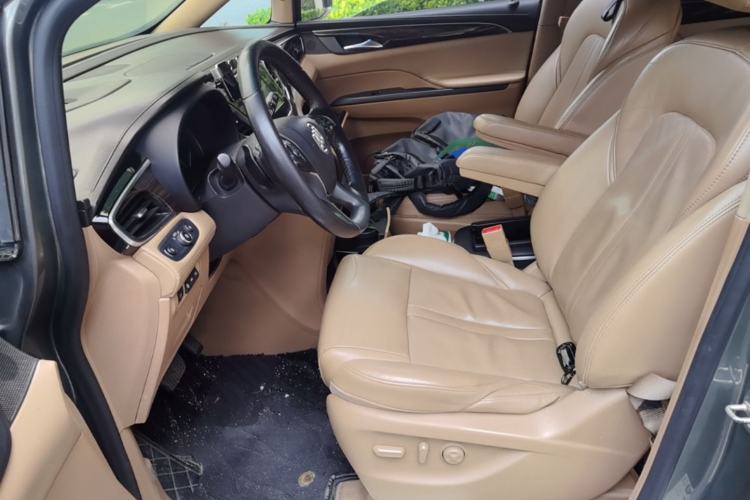 Used Buick GL8 2017 ES 28T Flagship Model China V Standard Left Front Seat