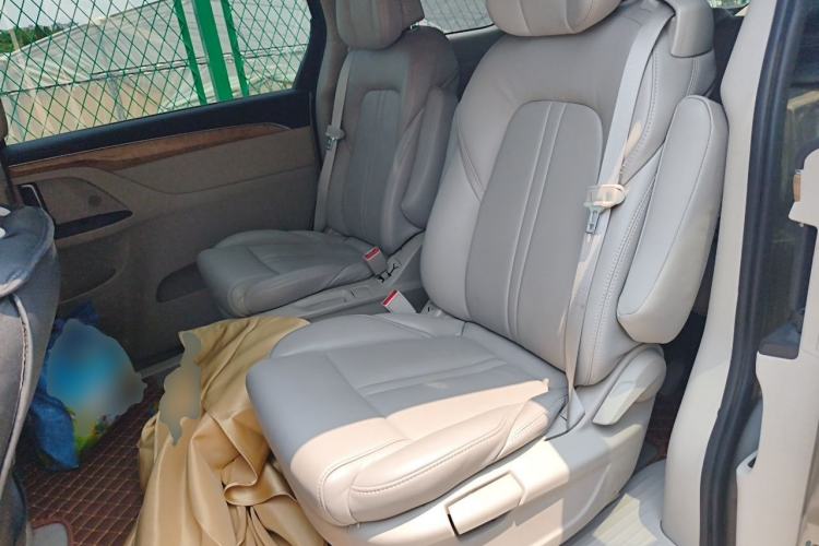 Used Buick GL8 2017 ES 28T Comfort Model China V Standard Left Rear Seat