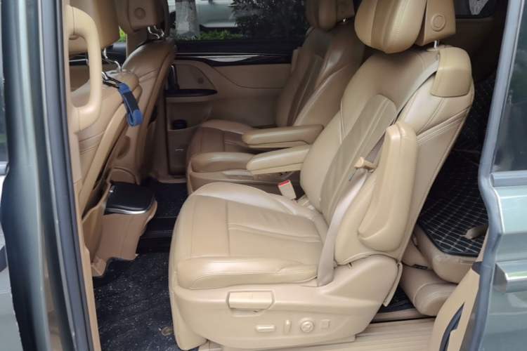 Used Buick GL8 2017 ES 28T Flagship Model China V Standard Left Rear Seat