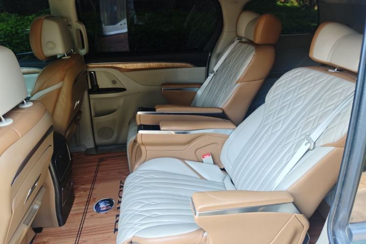 Used Buick GL8 2017 ES 28T Comfort Model China V Standard Left Rear Seat