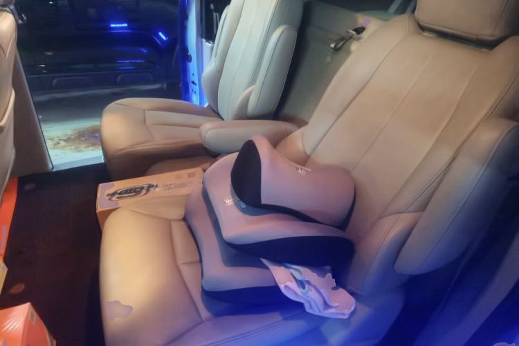 Used Buick GL8 2017 25S Comfort Version China V Standard Left Rear Seat