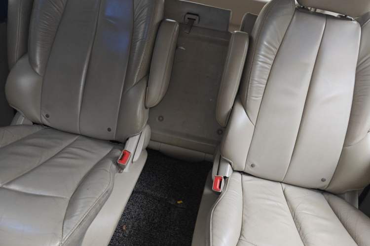 Used Buick GL8 2017 25S Luxury Version China V Standard Left Rear Seat