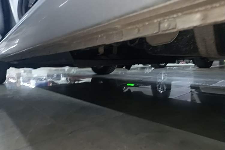 Used Buick GL8 2017 25S Luxury Version China V Standard Left Side Sill
