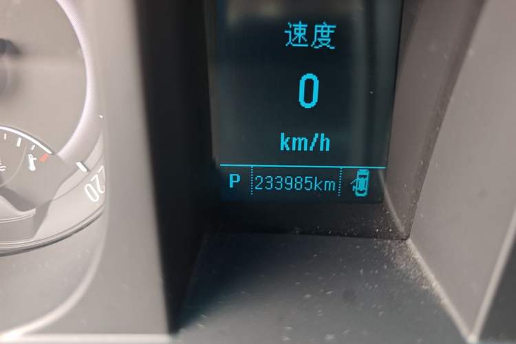 Used Buick GL8 2017 25S Prestige Version China V Standard Odometer Close Up