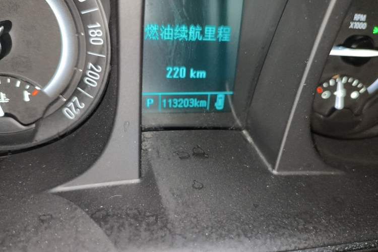 Used Buick GL8 2017 25S Prestige Version China V Standard Odometer Close Up
