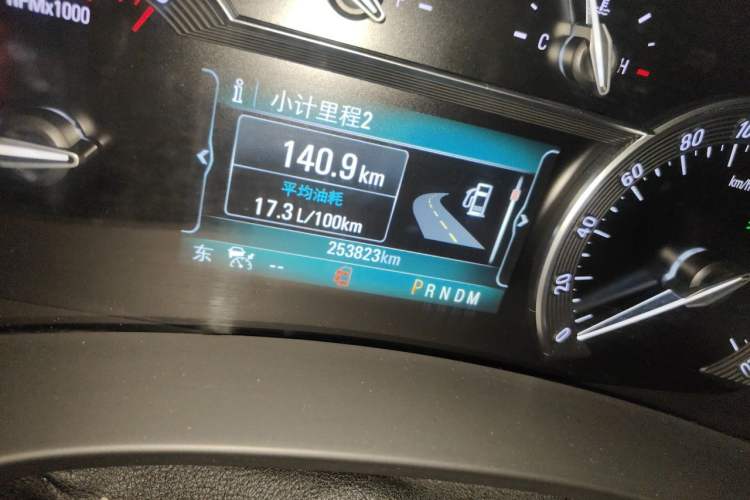 Used Buick GL8 2017 ES 28T Flagship Model China V Standard Odometer Close Up