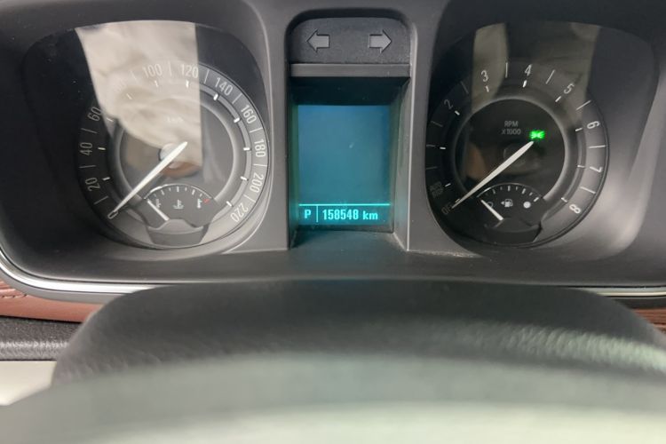 Used Buick GL8 2017 25S Prestige Version China V Standard Odometer Close Up
