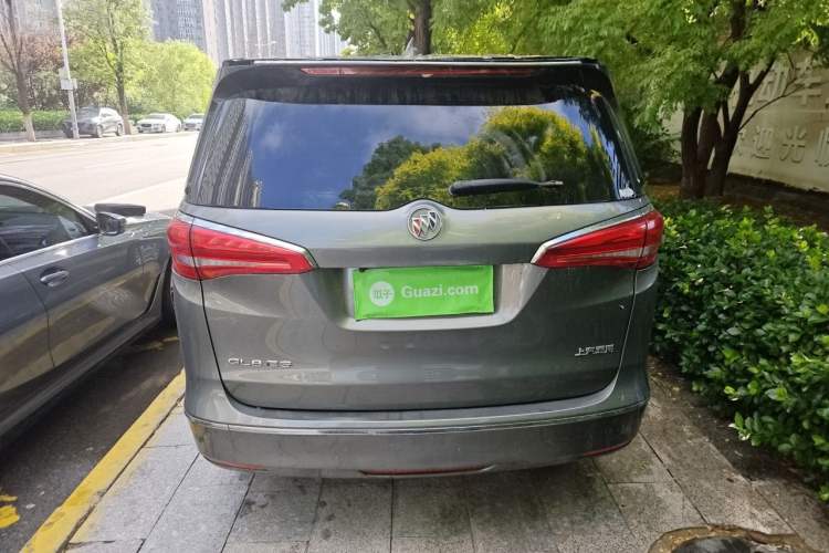 Used Buick GL8 2017 ES 28T Comfort Model China V Standard Rear