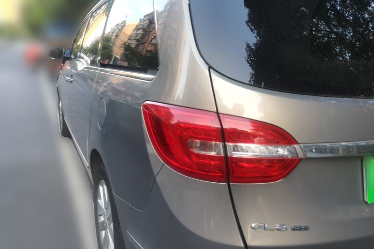 Used Buick GL8 2017 25S Luxury Version China V Standard Rear Left 45 Deg