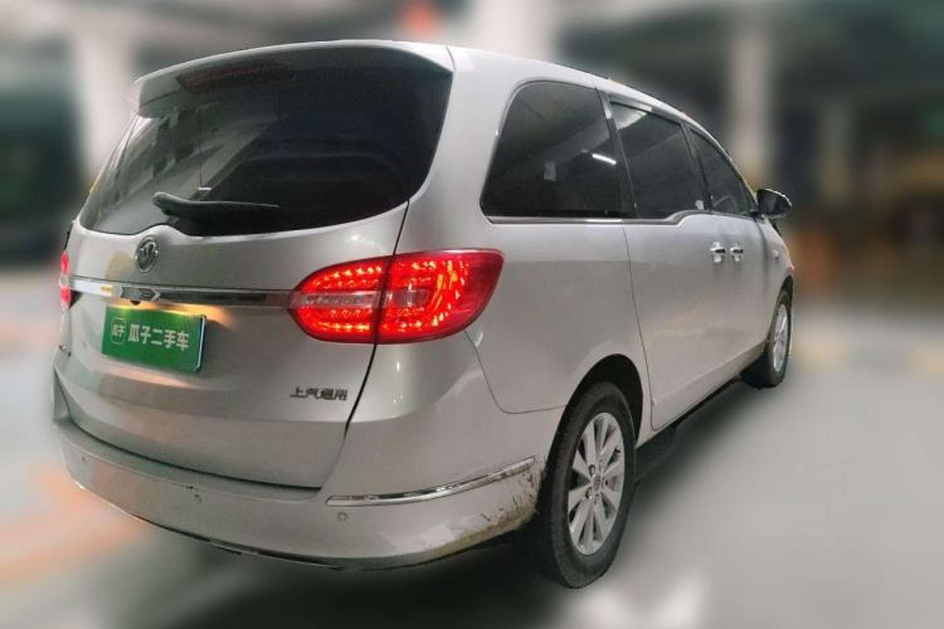 Used Buick GL8 2017 25S Luxury Version China V Standard Rear Right 45 Deg