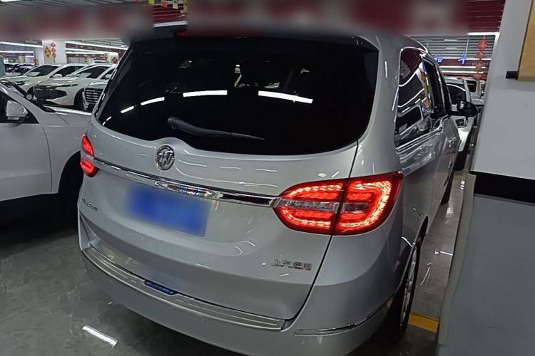 Used Buick GL8 2017 25S Luxury Version China V Standard Rear Right 45 Deg
