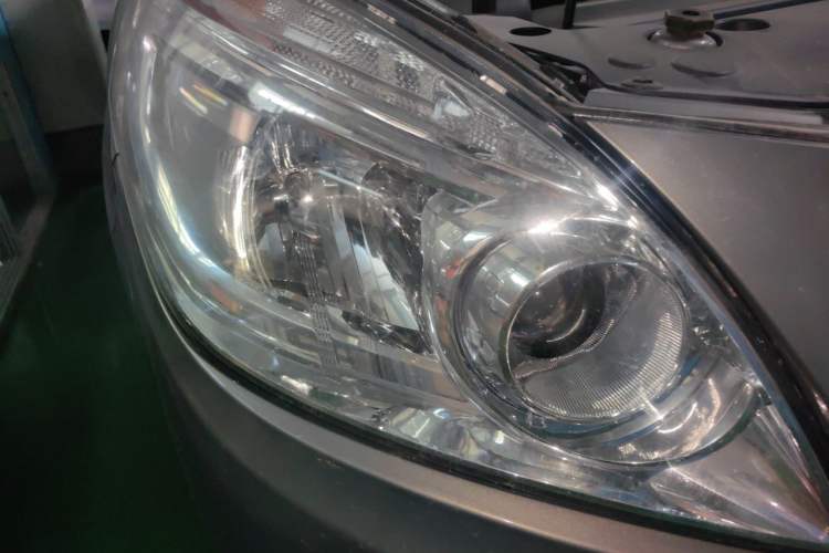 Used Buick GL8 2017 25S Luxury Version China V Standard Right Front Headlight