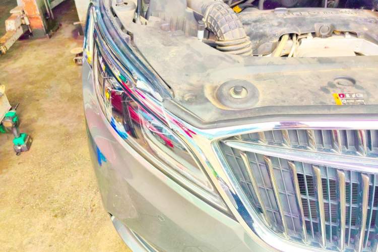 Used Buick GL8 2017 ES 28T Flagship Model China V Standard Right Front Headlight