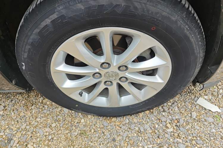 Used Buick GL8 2017 ES 28T Comfort Model China V Standard Right Front Wheel Hub