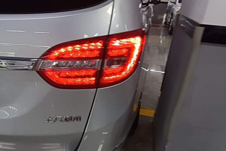 Used Buick GL8 2017 25S Luxury Version China V Standard Right Rear Taillight