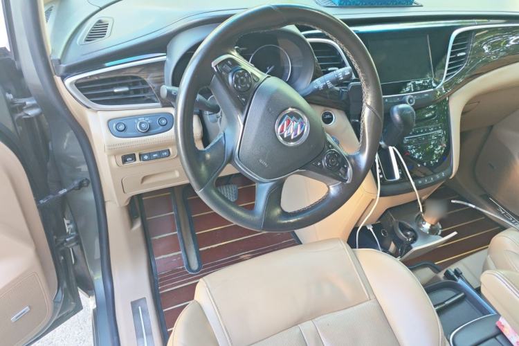 Used Buick GL8 2017 ES 28T Flagship Model China V Standard Steering Wheel