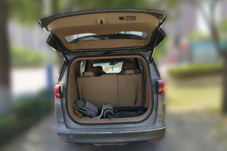 Used Buick GL8 2017 ES 28T Luxury Model China V Standard Trunk
