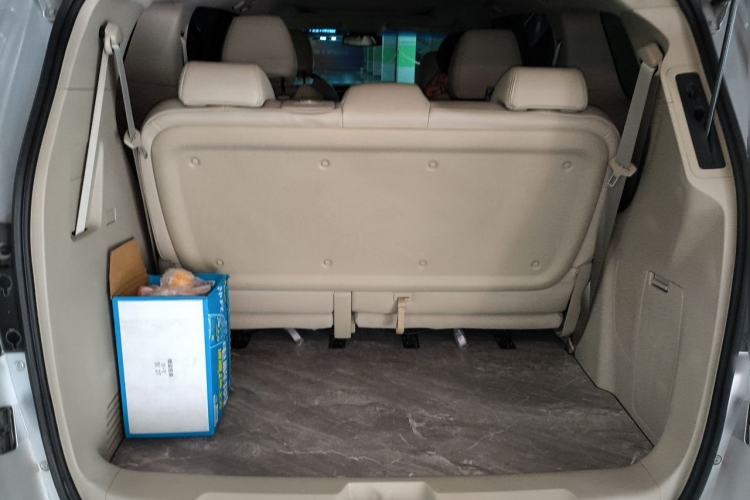 Used Buick GL8 2017 25S Prestige Version China V Standard Trunk