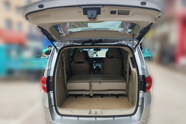 Used Buick GL8 2017 25S Prestige Version China V Standard Trunk