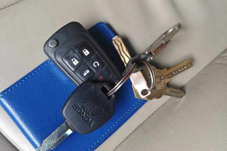Used Buick GL8 2017 25S Luxury Version China V Standard Vehicle Key