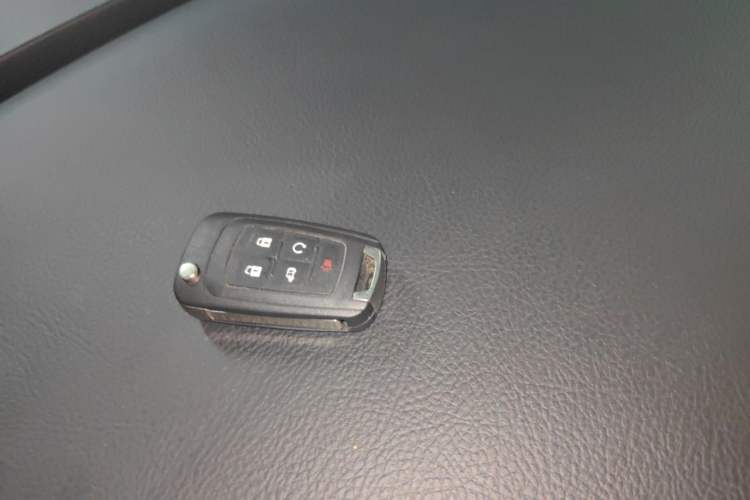 Used Buick GL8 2017 25S Luxury Version China V Standard Vehicle Key