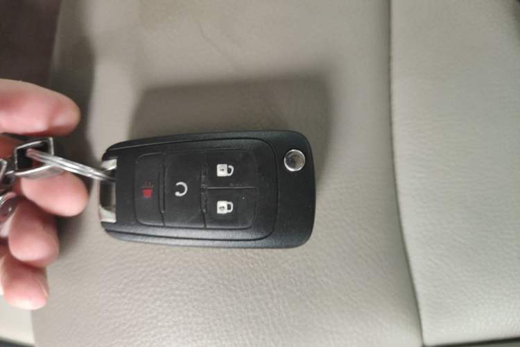 Used Buick GL8 2017 25S Comfort Version China V Standard Vehicle Key