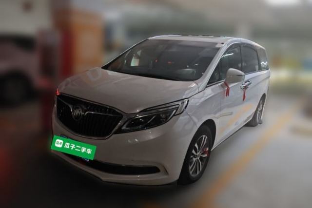 Ojetý Buick GL8 2017 ES 28T Luxury Model China V Standard