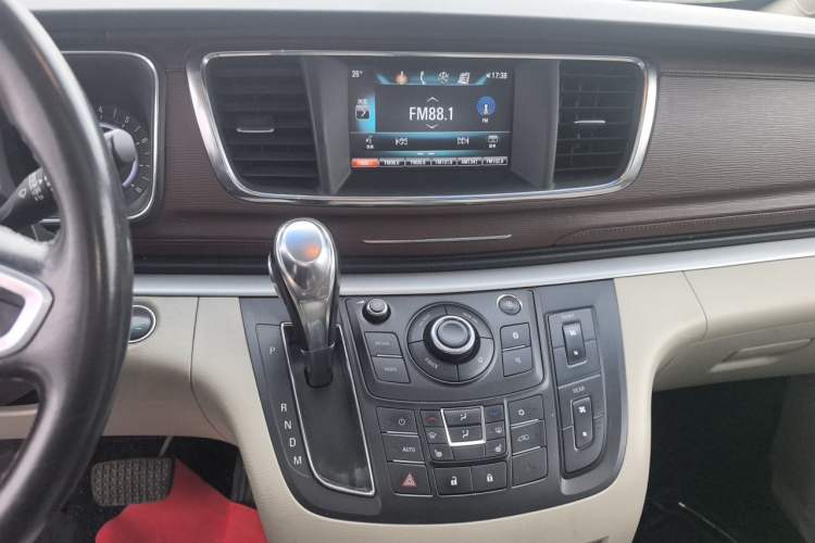 Used Buick GL8 2017 25S Prestige Version China V Standard Audio And AC Panel
