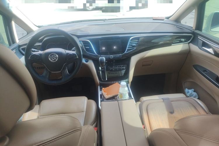 Used Buick GL8 2017 ES 28T Flagship Model China V Standard Center Console