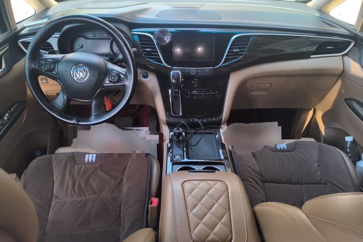 Used Buick GL8 2017 ES 28T Luxury Model China V Standard Center Console
