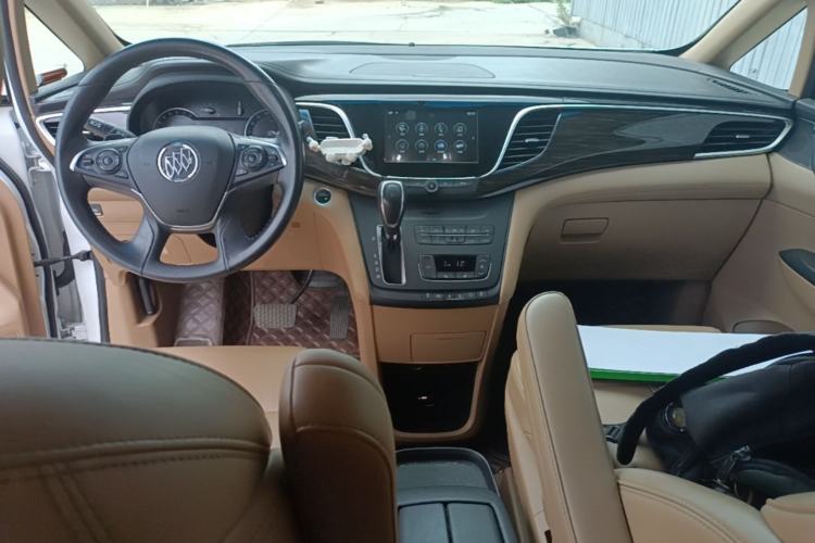 Used Buick GL8 2017 ES 28T Premium Version China V Standard Center Console