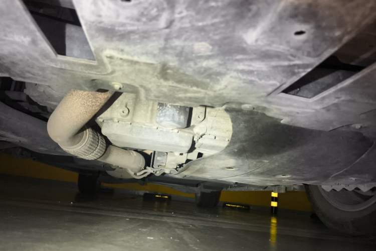 Used Buick GL8 2017 ES 28T Luxury Model China V Standard Chassis Front
