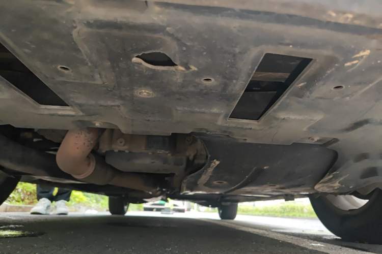 Used Buick GL8 2017 ES 28T Premium Version China V Standard Chassis Front