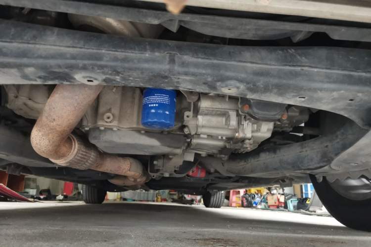 Used Buick GL8 2017 ES 28T Flagship Model China V Standard Chassis Front