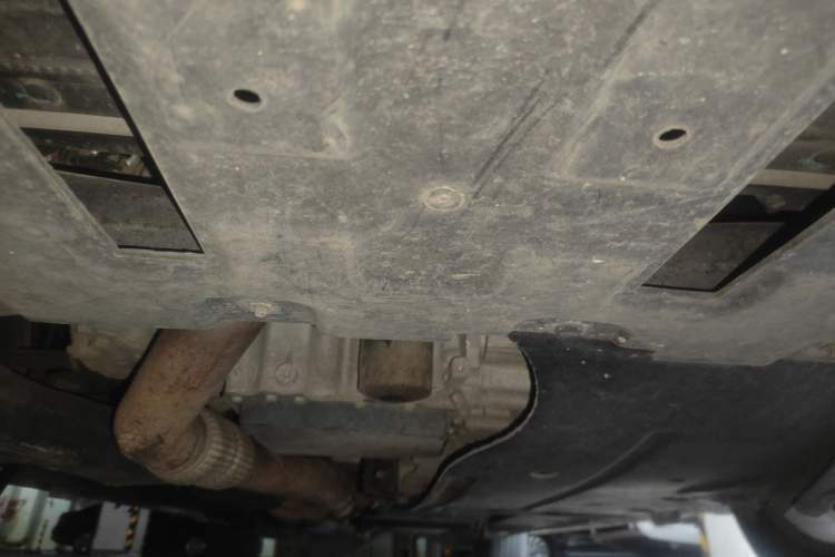 Used Buick GL8 2017 ES 28T Premium Version China V Standard Chassis Front