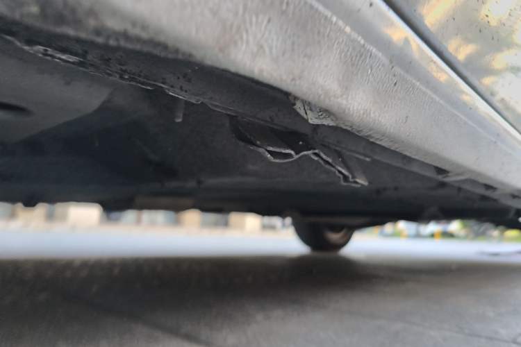 Used Buick GL8 2017 ES 28T Comfort Model China V Standard Chassis Front Left