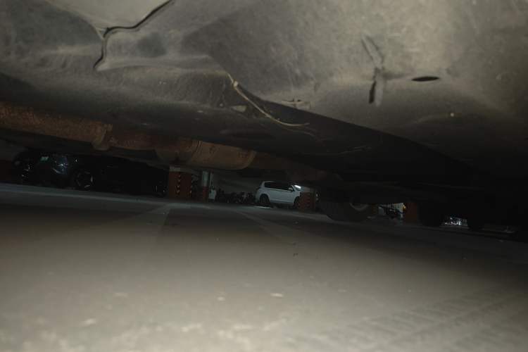 Used Buick GL8 2017 ES 28T Comfort Model China V Standard Chassis Front Left