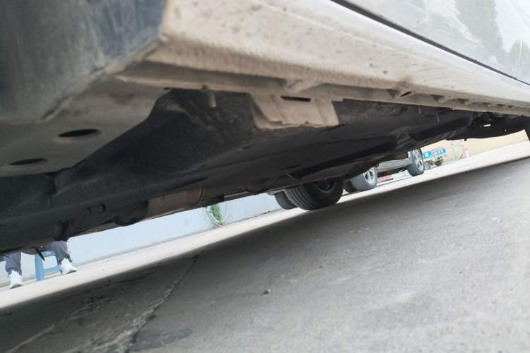 Used Buick GL8 2017 ES 28T Luxury Model China V Standard Chassis Front Left