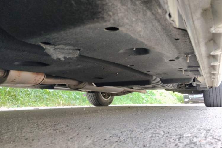 Used Buick GL8 2017 ES 28T Premium Version China V Standard Chassis Front Left